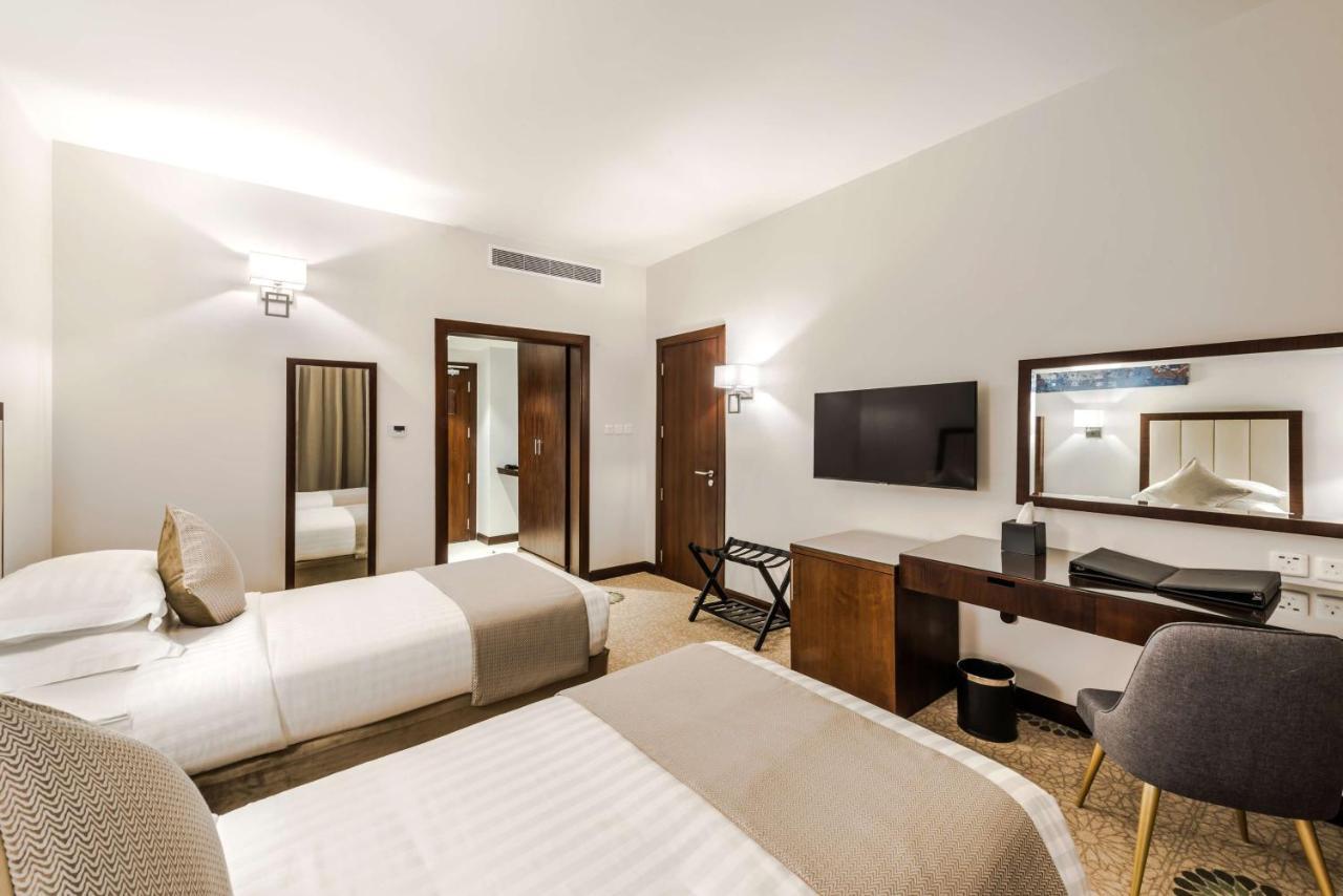 Best Western Plus Al Qurayyat City Center 외부 사진