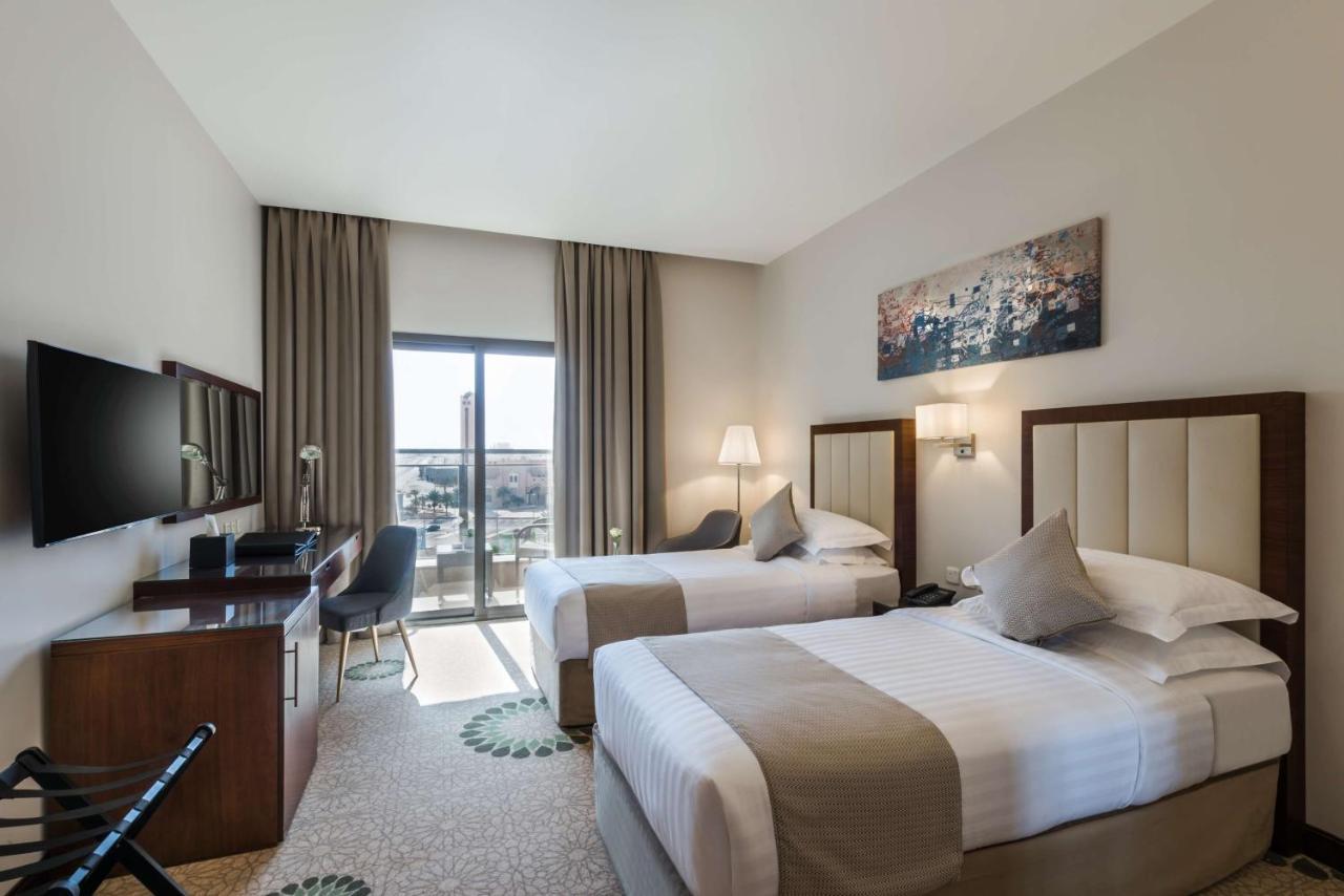 Best Western Plus Al Qurayyat City Center 외부 사진