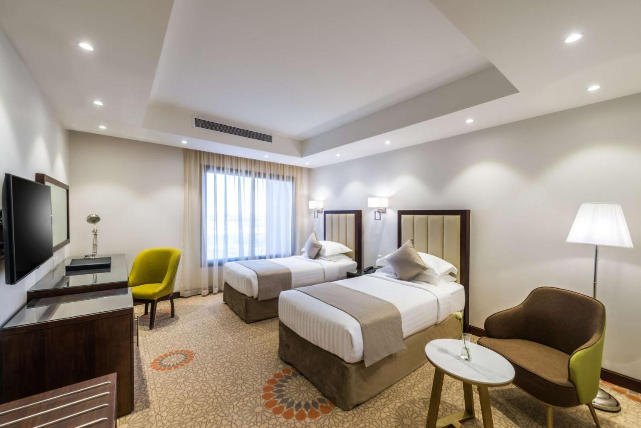 Best Western Plus Al Qurayyat City Center 외부 사진