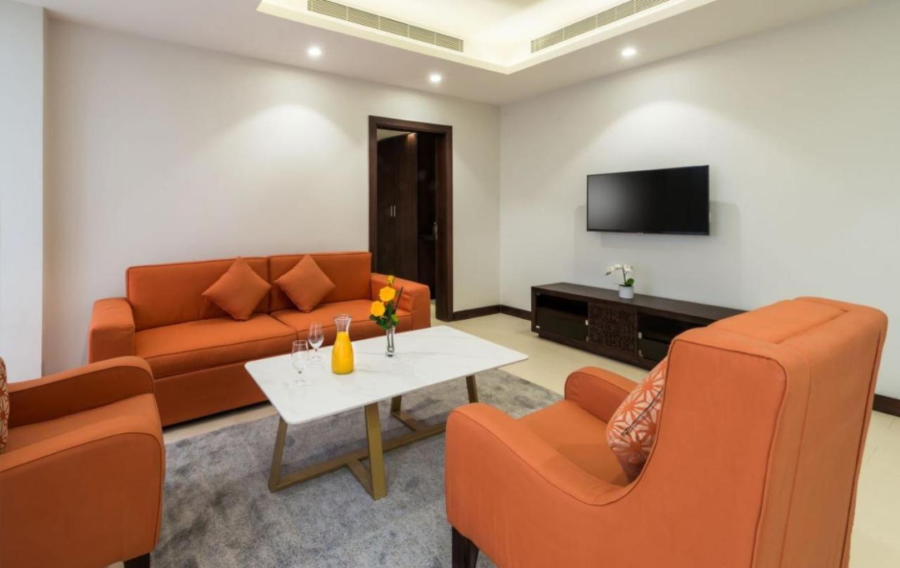 Best Western Plus Al Qurayyat City Center 외부 사진